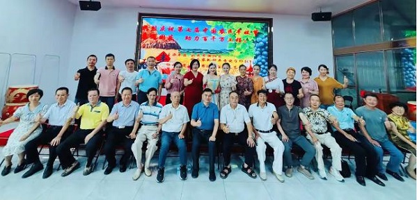 潮汕文學(xué)院祝賀“第七屆中國(guó)農(nóng)民豐收節(jié)暨喜迎國(guó)慶、助力百千萬工程”活動(dòng)圓滿舉辦