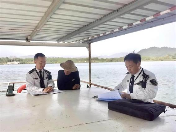 潮州海事部門開展涉客渡船“全面體檢”，守護(hù)群眾“五一”出行安全