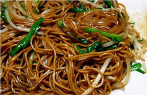 潮汕風(fēng)俗：媽祖生辰“食炒面”